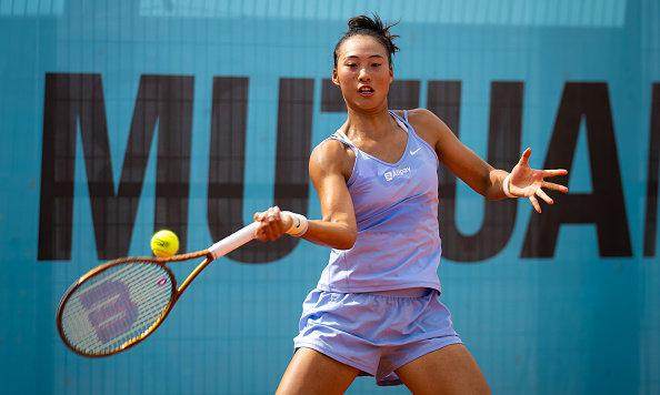 星空体育app-郑钦文今年仅收获两次连胜 已经进入突破瓶颈期?